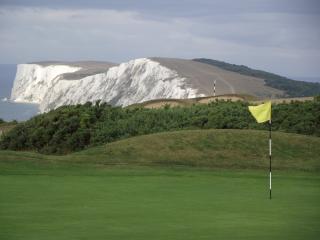 images/Courses/Freshwater/FBGC-11th-Green-resized.jpg